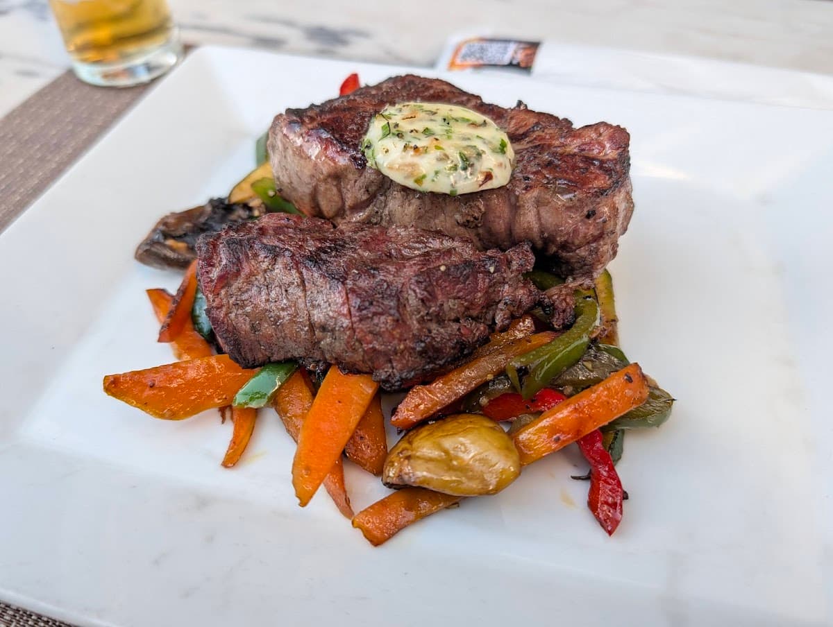 THE CLUB Steakhouse & Rooftop Bar – Parque das Nações