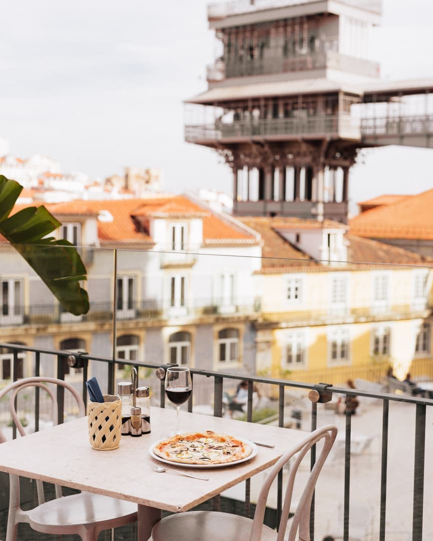 Carmo rooftop