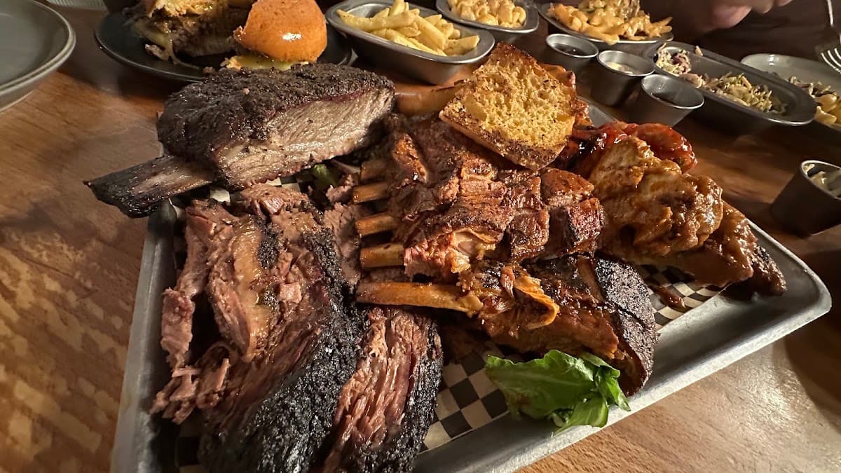 Salt's Smokehouse