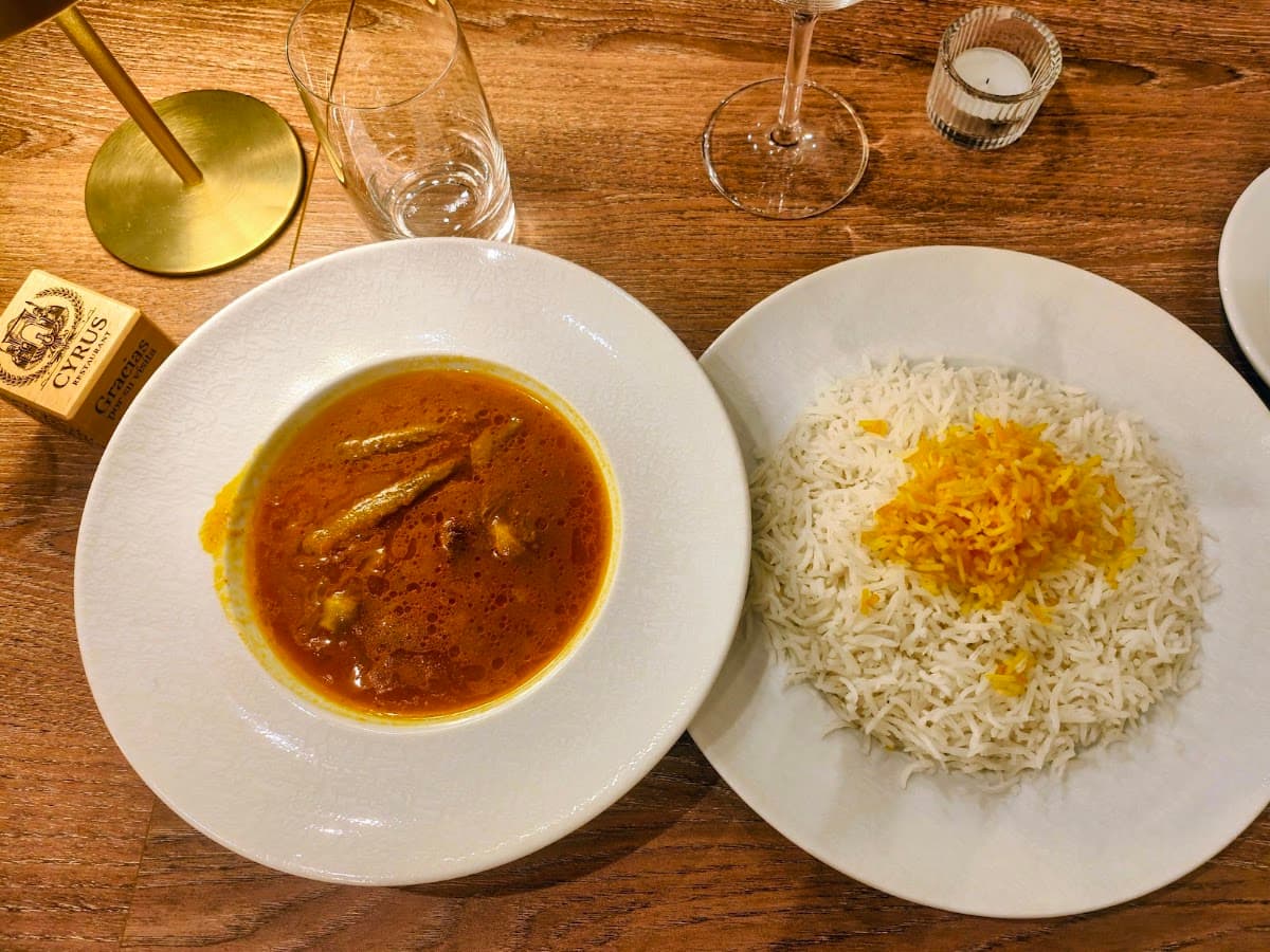 Kourosh restaurante iráni