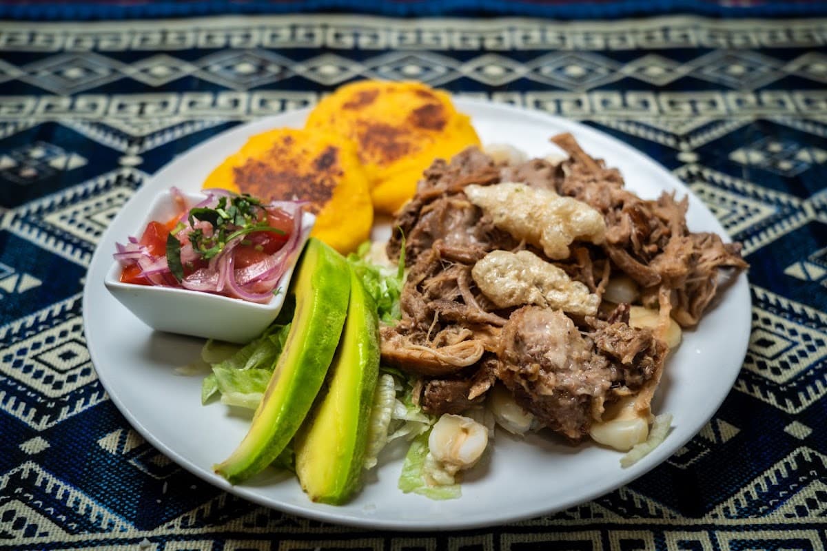 Casa Don Petro | Bar y Restaurante Ecuatoriano en Madrid | Comida Ecuatoriana y Española