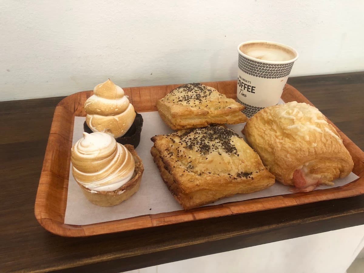 Hanai Vegana BORN - Gluten Free & Vegan Bakery