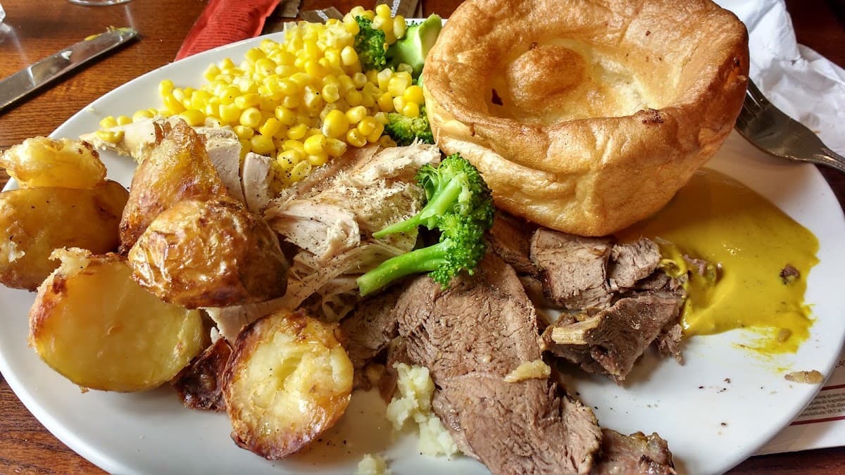Toby Carvery Whitewebbs House