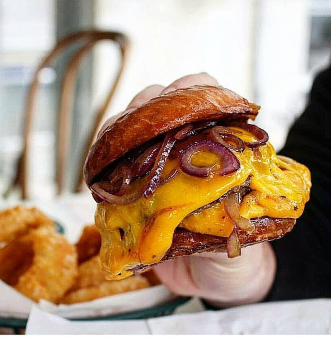 GROUND BURGER - São Sebastião