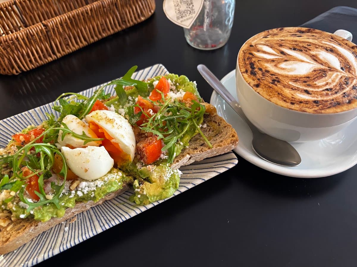 CAFÉ ANAYAD