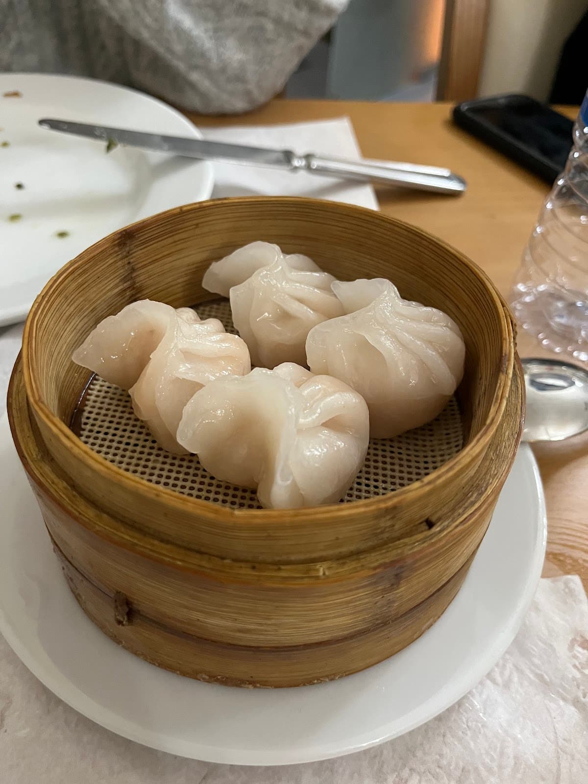 Hong Yun Ge (Pho-Lin)
