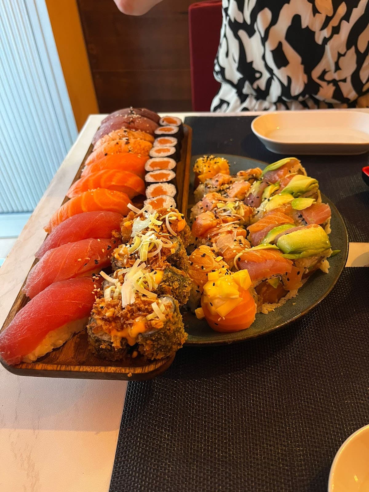 Salado Sushi & Poke Bowl