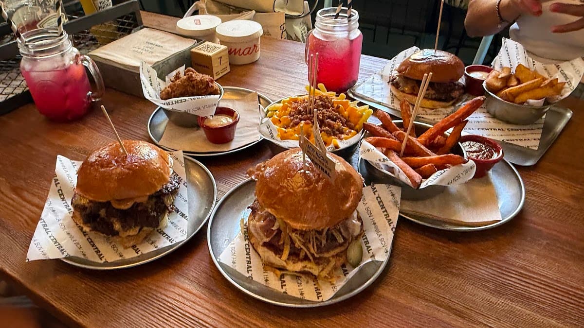 La Central Burgers