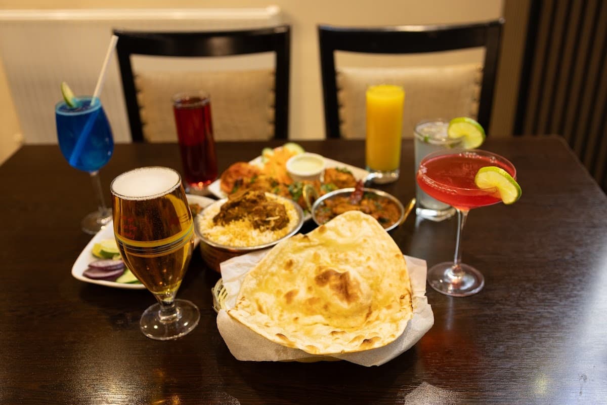 Paradise Biryani Pointe - Welling