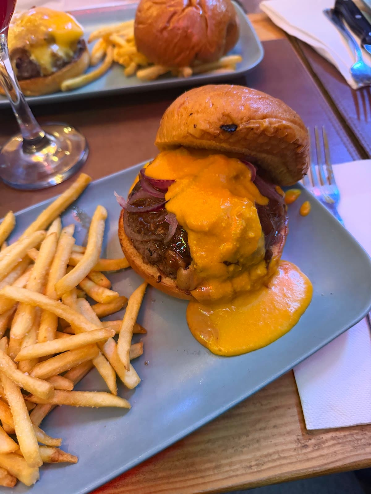 TORO BURGER Bistró Malasaña