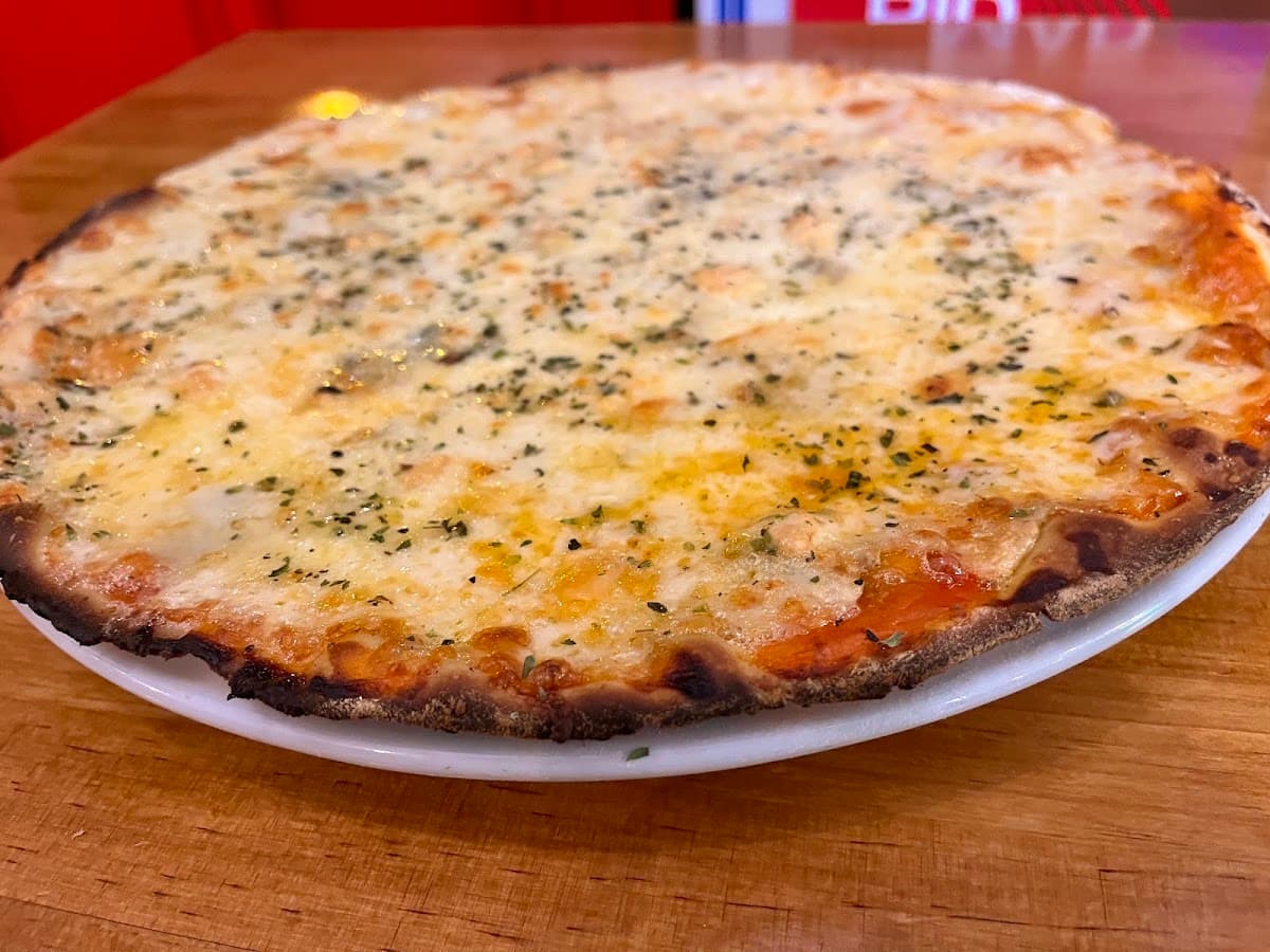 Sardos Pizzería
