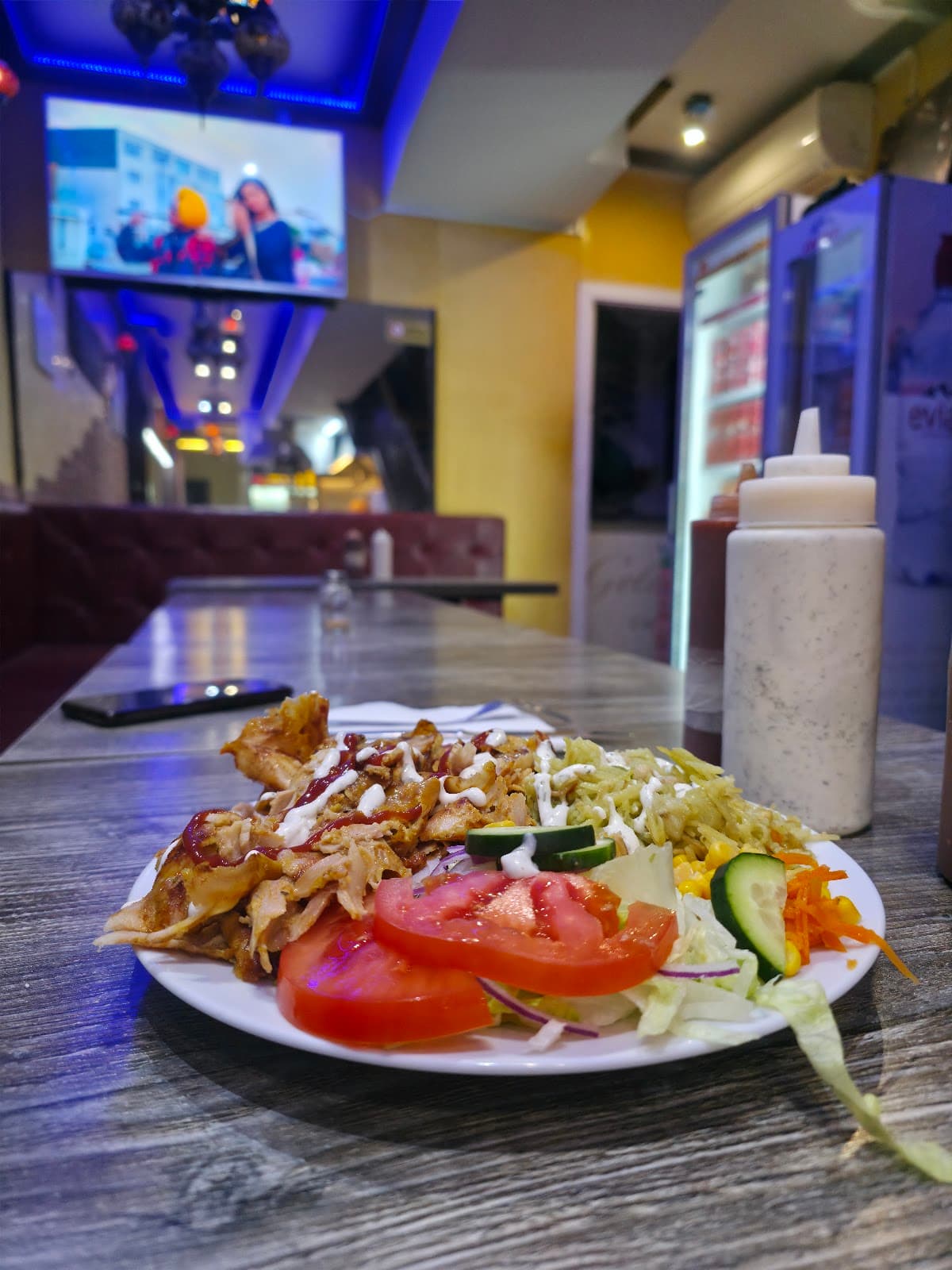 Caliente Caliente Shawarma