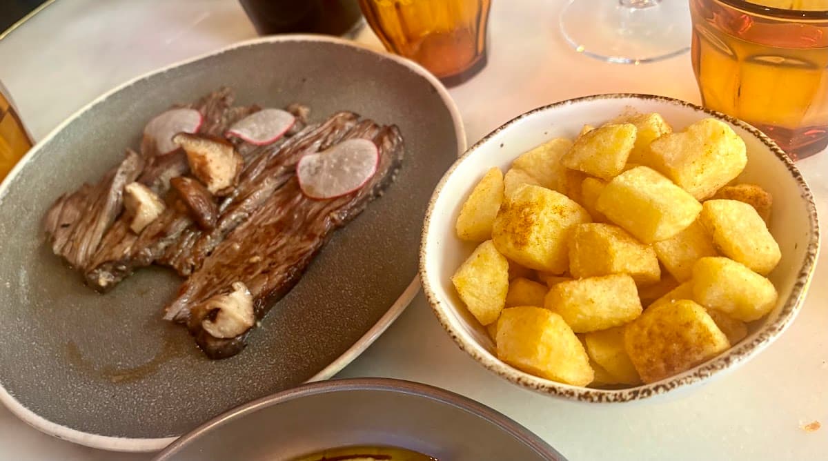 AREDNA - tapas bar