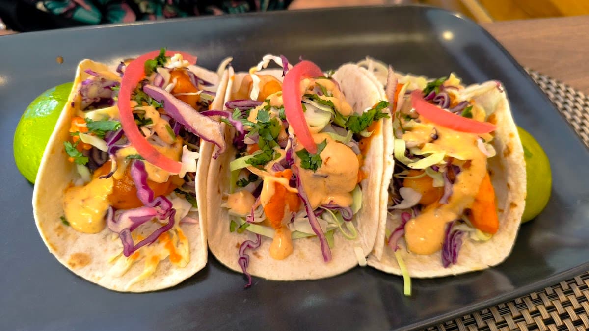 el tacos cantina