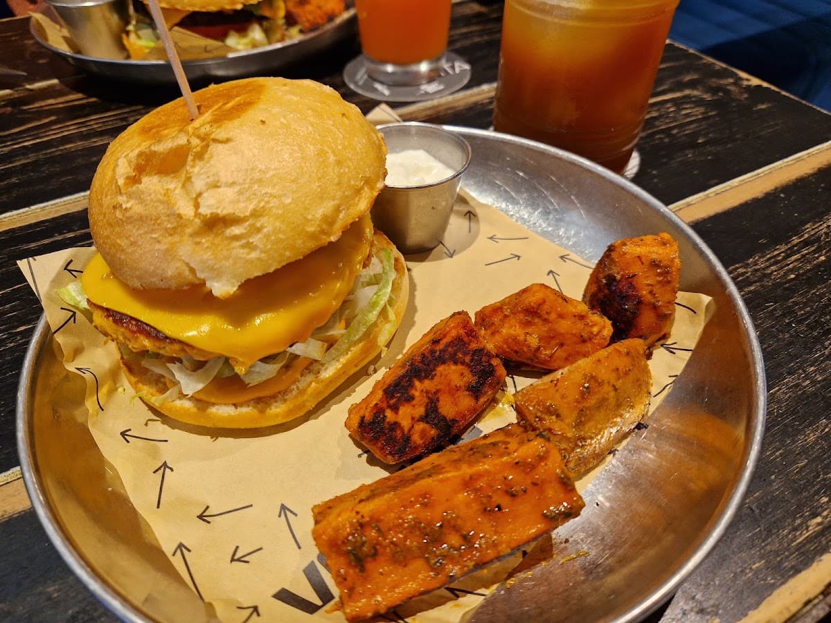 Vrutal | Vegan Burger Poblenou