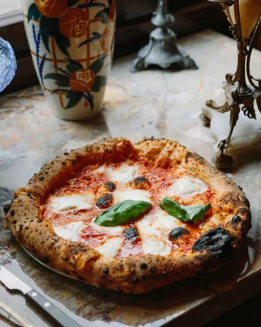 pizza at gloria, london