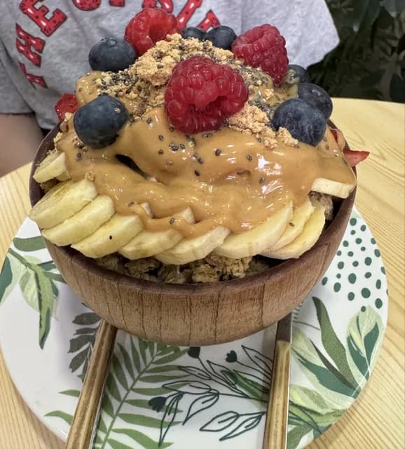an açaí bowl at origem açaí, madrid