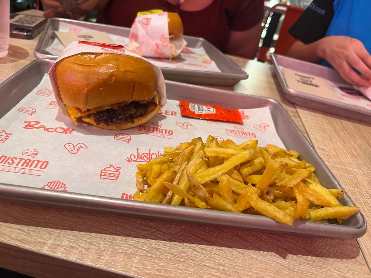 Distrito Burger - Nuñez de Arce