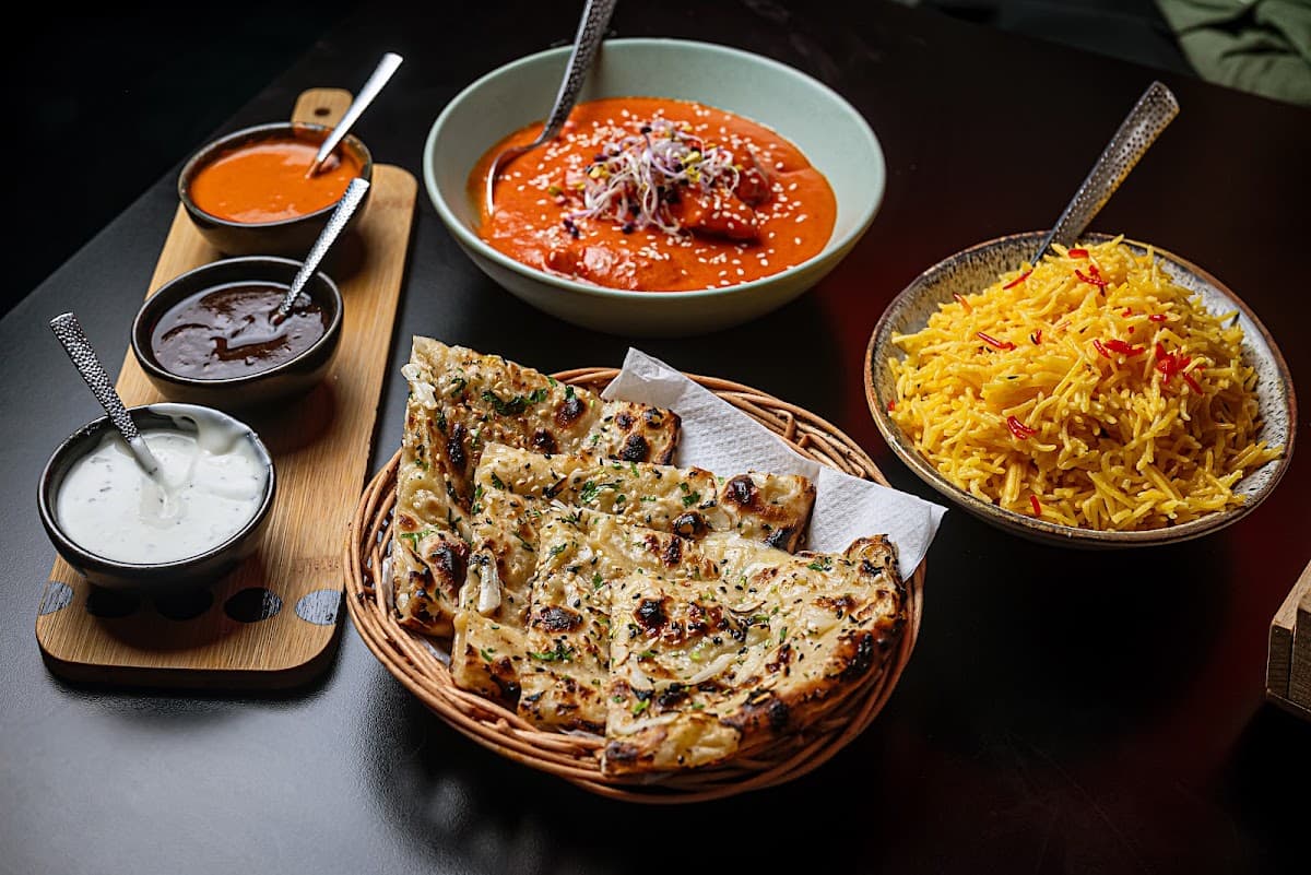 Surat Indian Cuisine | Restaurante indio Madrid