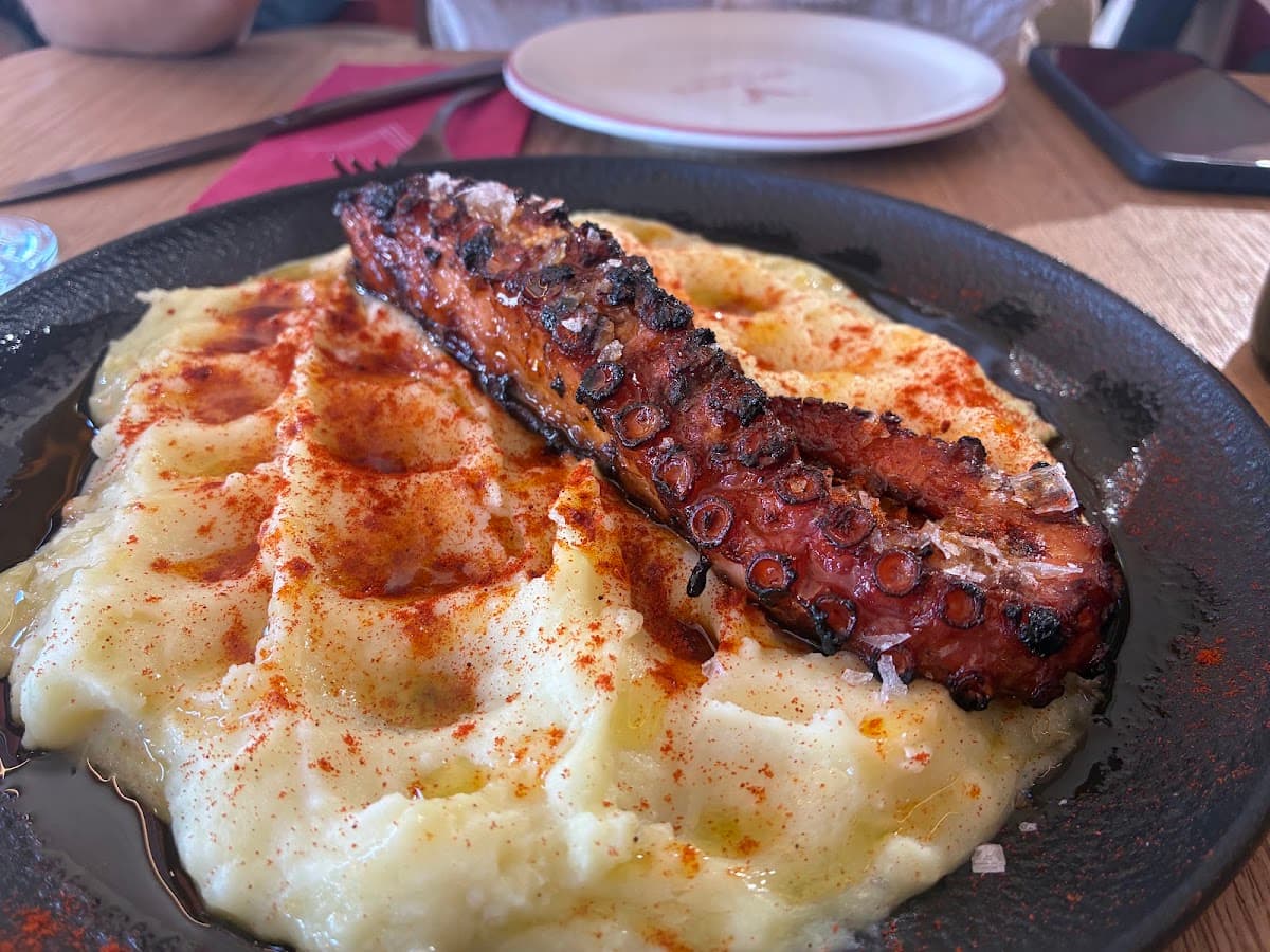 Vakanegra Villaverde | Restaurante de Carnes Madrid