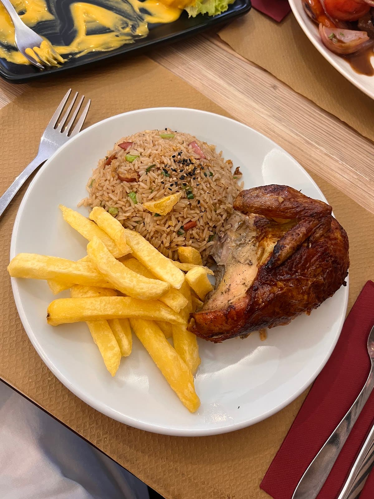 Pollos Rikos - Icària