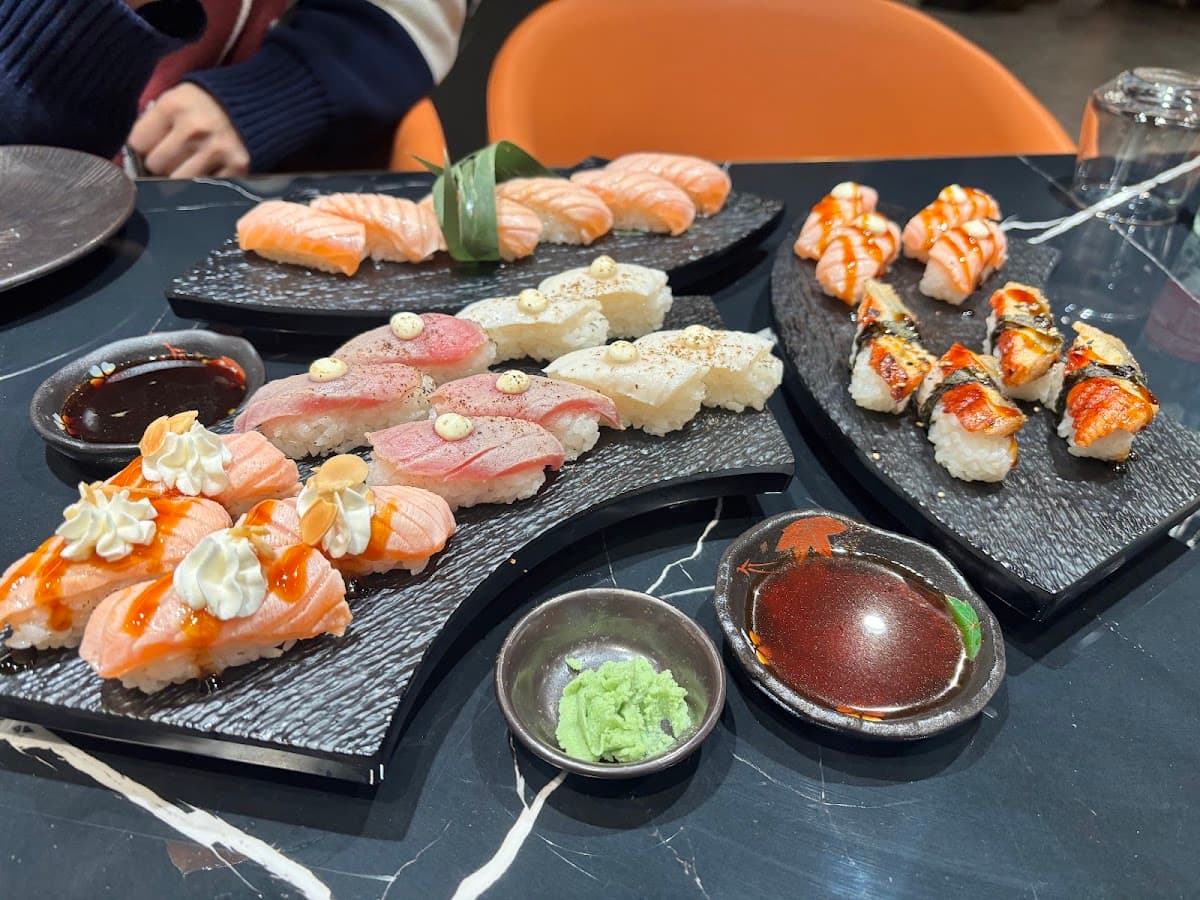 UTAGE SUSHI