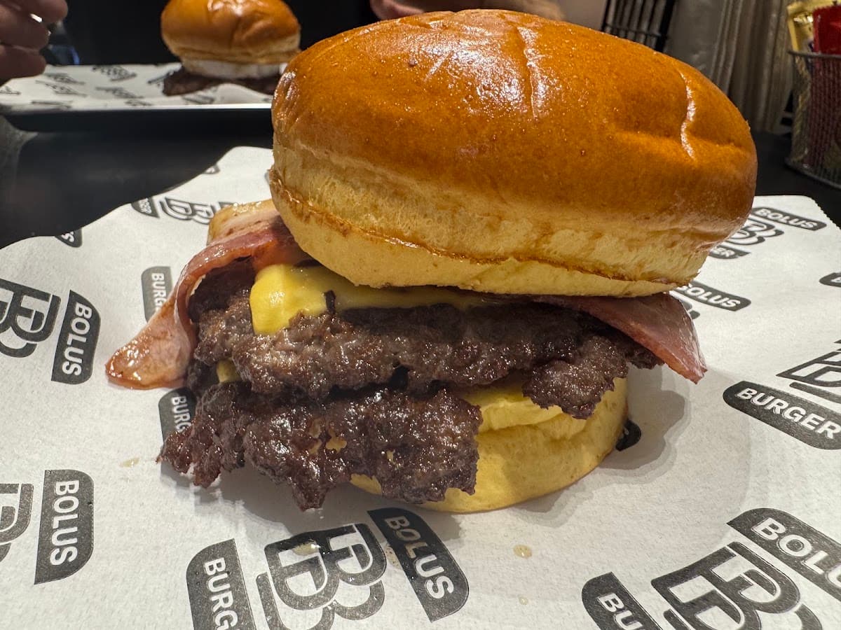 Bolus Burger Gran vía - Callao